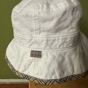 Burberry Cream Bucket Hat with Plaid Accent